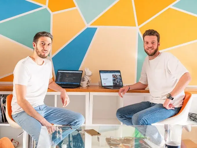 Agora Studio à Riorges