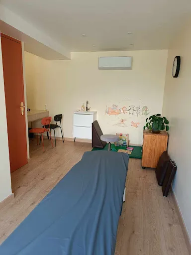 Anaïs GAUTHIER ostéopathe. Pôle Equilibre&Santé. Riorges. à Riorges