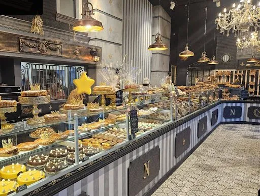 Napoléon Boulangerie Pâtisserie Snacking Glacier à Riorges