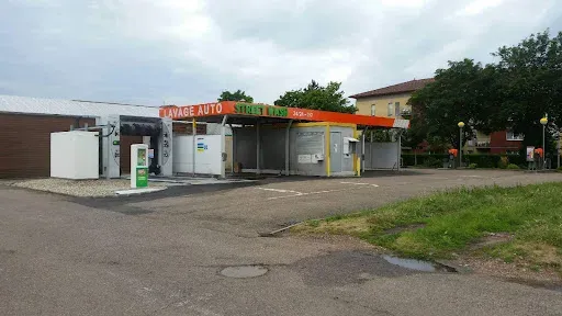 Street Wash à Riorges